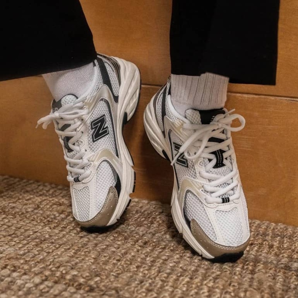 New Balance 530 White Light Gold Metallic